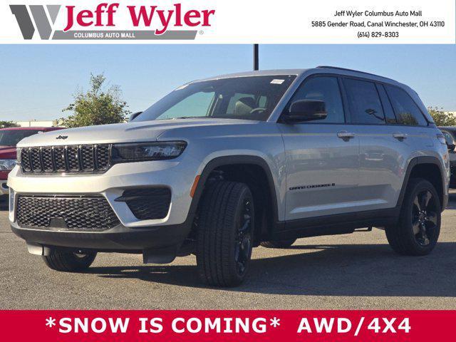 new 2025 Jeep Grand Cherokee car, priced at $40,795