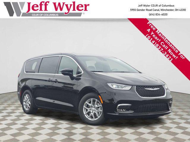 new 2026 Chrysler Pacifica car, priced at $40,964
