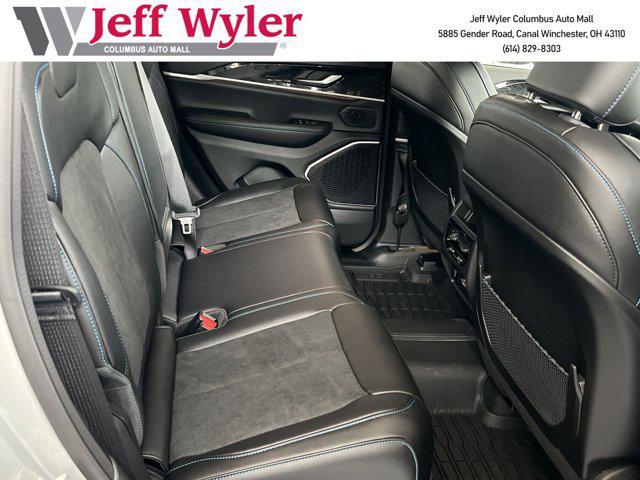 new 2024 Jeep Grand Cherokee 4xe car, priced at $49,997