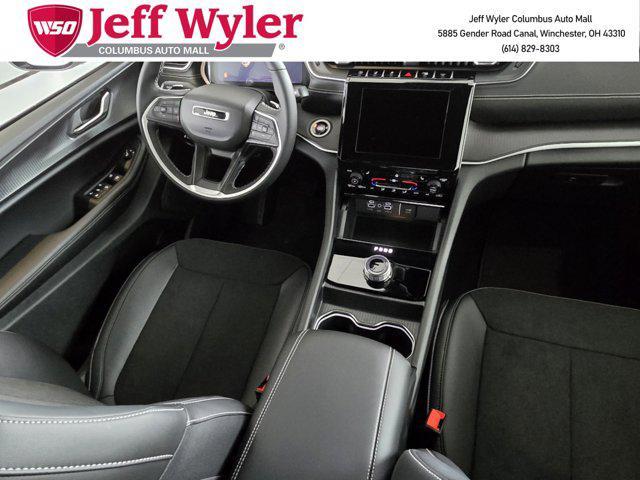 new 2025 Jeep Grand Cherokee L car, priced at $45,088