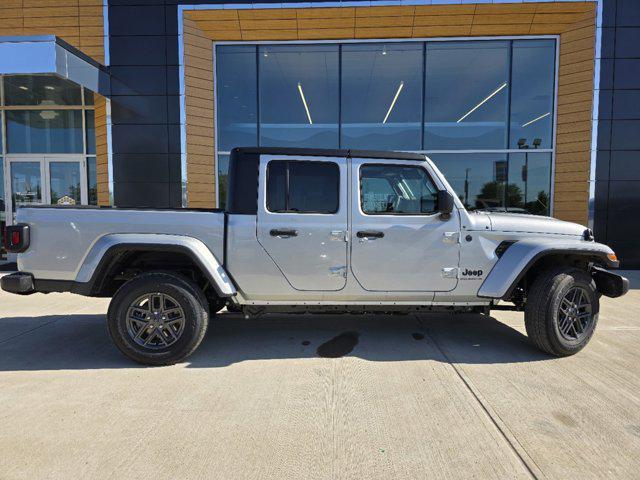 new 2024 Jeep Gladiator car, priced at $48,150