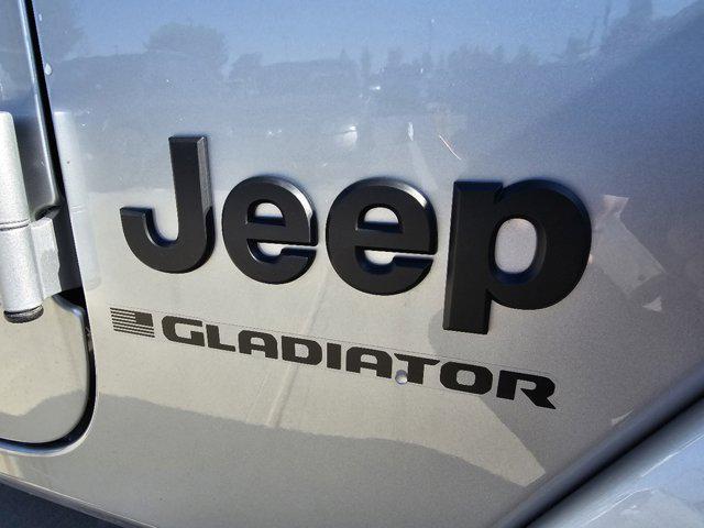 new 2024 Jeep Gladiator car, priced at $48,150