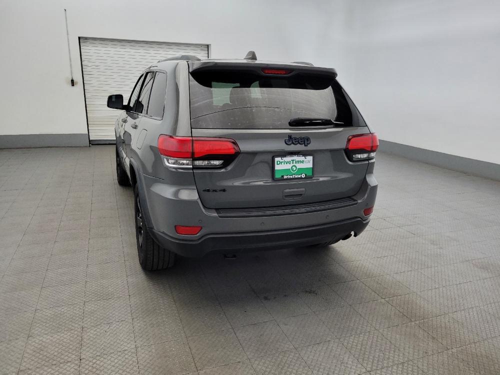 used 2019 Jeep Grand Cherokee car, priced at $25,195