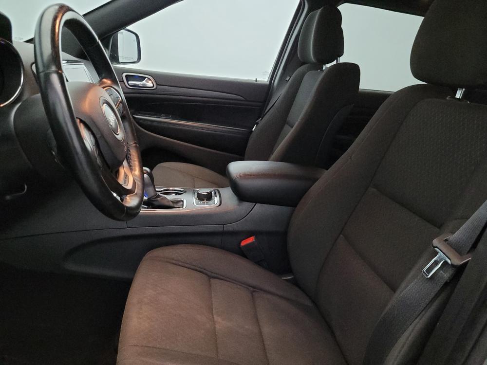 used 2019 Jeep Grand Cherokee car, priced at $25,195