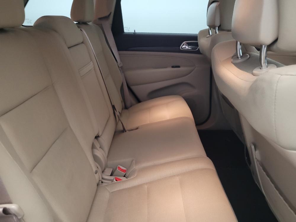 used 2016 Jeep Grand Cherokee car, priced at $19,995