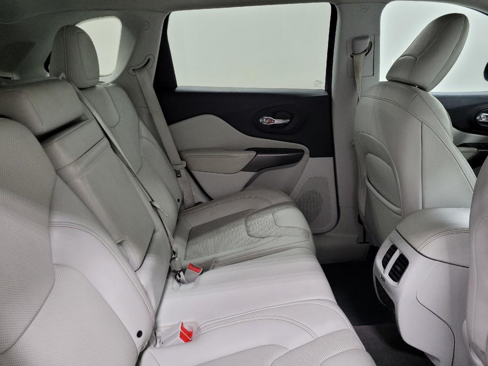 used 2019 Jeep Cherokee car, priced at $22,195