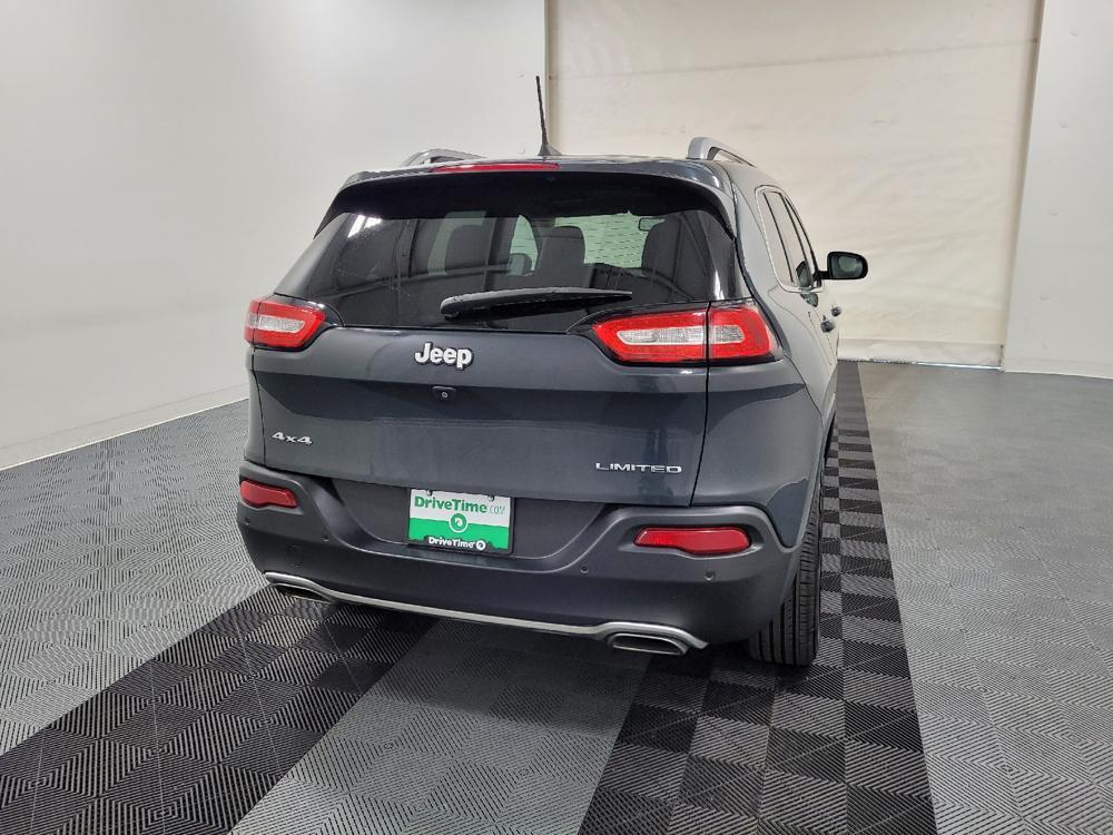 used 2018 Jeep Cherokee car, priced at $20,395