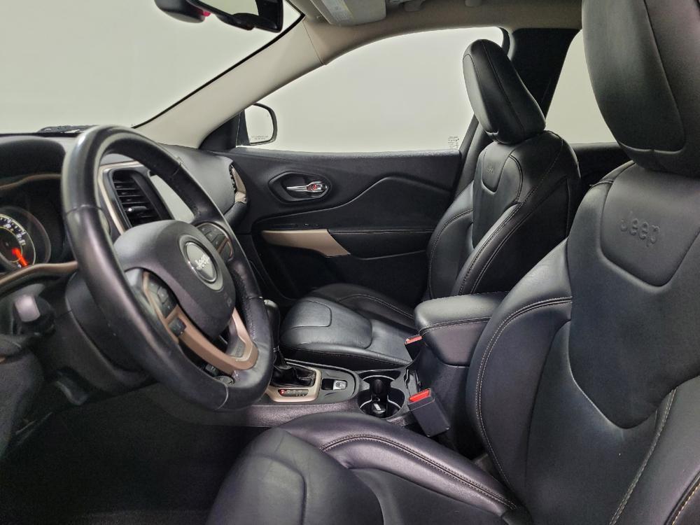 used 2018 Jeep Cherokee car, priced at $20,395
