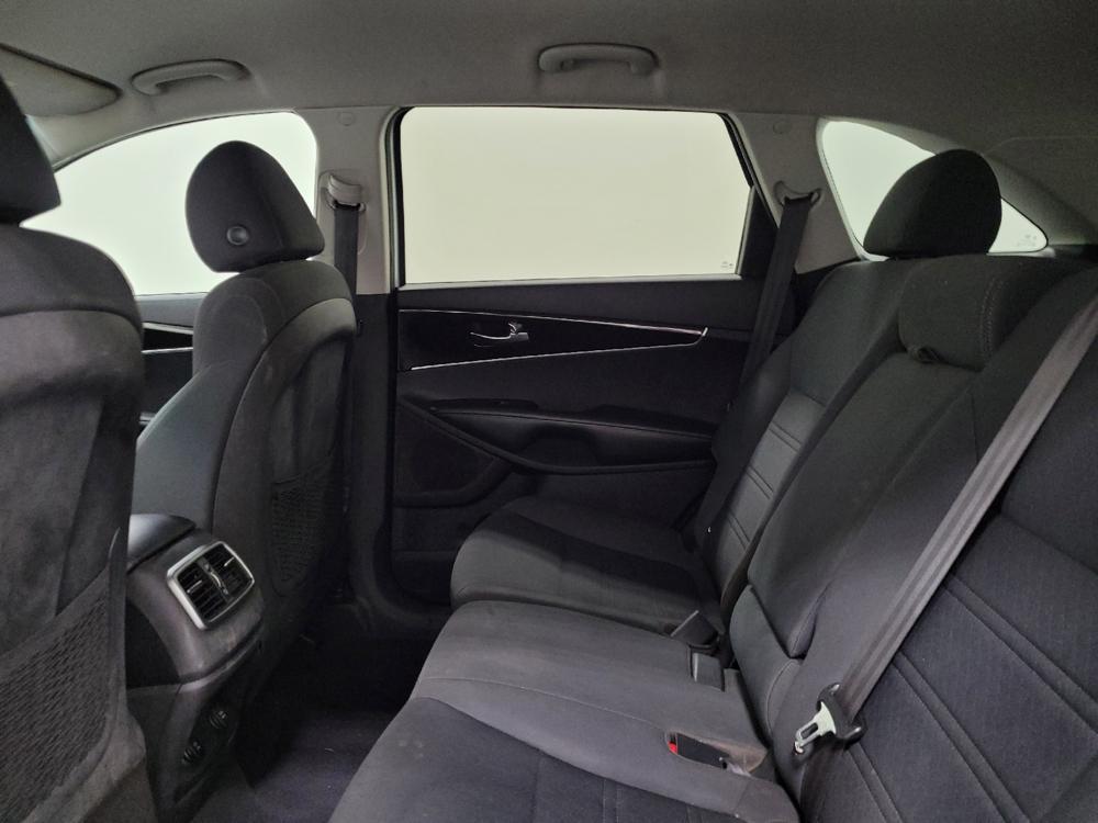 used 2020 Kia Sorento car, priced at $22,495