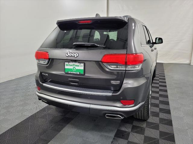 used 2015 Jeep Grand Cherokee car, priced at $22,895