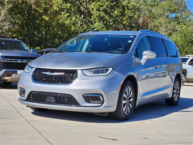 used 2021 Chrysler Pacifica car, priced at $26,166