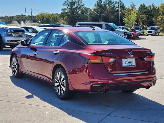 used 2022 Nissan Altima car, priced at $22,939