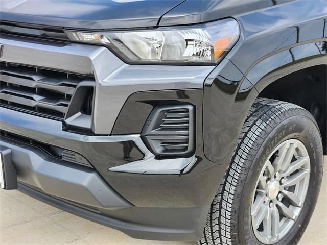 new 2025 Chevrolet Colorado car, priced at $38,565
