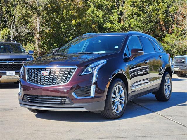 used 2021 Cadillac XT5 car, priced at $27,324