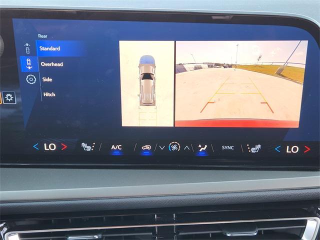 new 2025 Chevrolet Traverse car, priced at $40,628