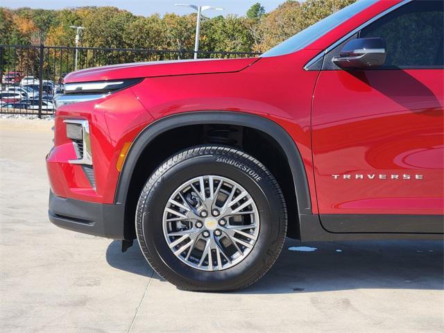 new 2025 Chevrolet Traverse car, priced at $40,628