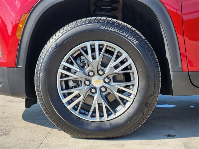 new 2025 Chevrolet Traverse car, priced at $40,628