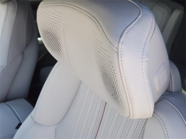 new 2026 Cadillac VISTIQ car, priced at $81,995