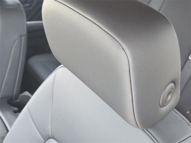 new 2025 Chevrolet Colorado car, priced at $47,190