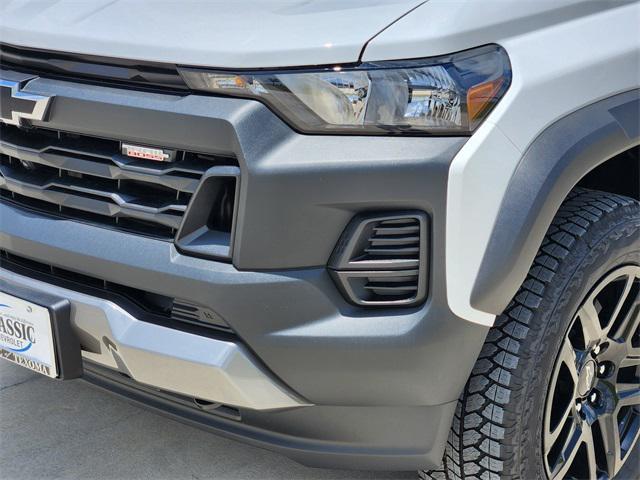 new 2025 Chevrolet Colorado car, priced at $47,190