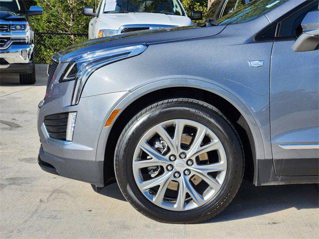 used 2021 Cadillac XT5 car, priced at $33,997