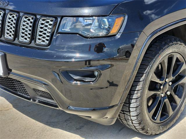 used 2022 Jeep Grand Cherokee car, priced at $26,996
