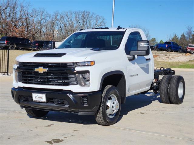 new 2025 Chevrolet Silverado 3500 car, priced at $51,365