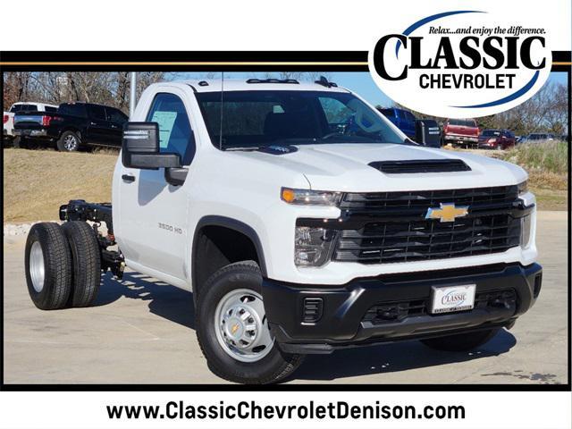 new 2025 Chevrolet Silverado 3500 car, priced at $52,365