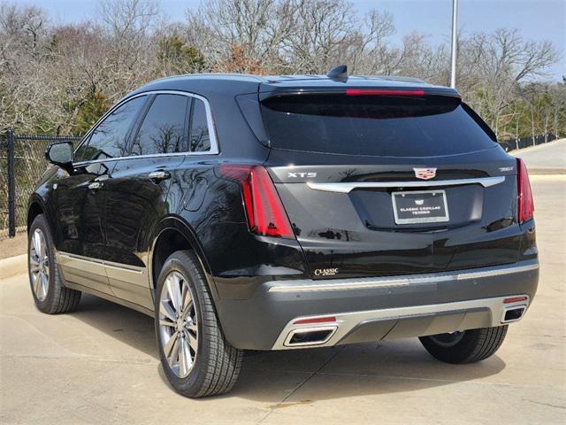 new 2025 Cadillac XT5 car, priced at $51,115