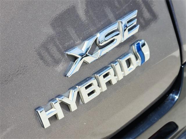 used 2022 Toyota Sienna car, priced at $40,447