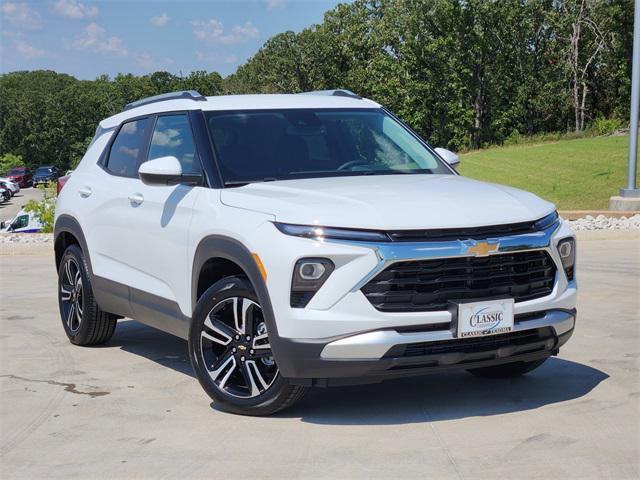 new 2026 Chevrolet TrailBlazer car, priced at $28,346