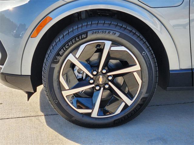 new 2025 Chevrolet Equinox car, priced at $43,295