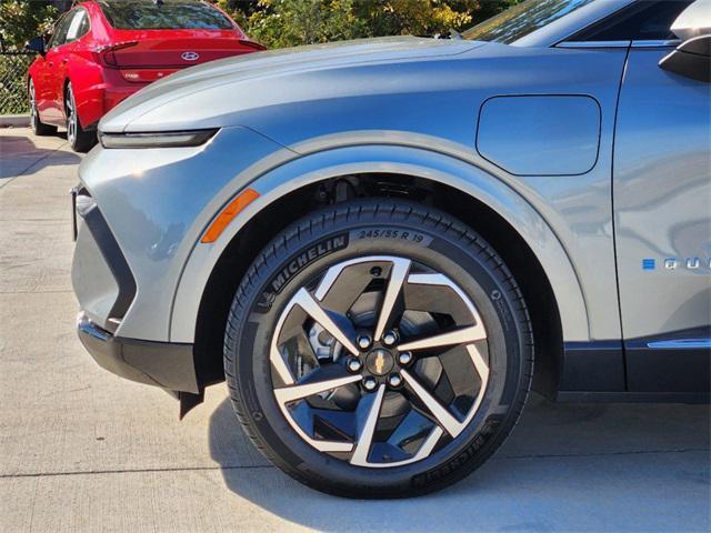 new 2025 Chevrolet Equinox car, priced at $43,295