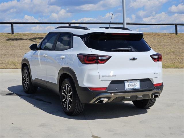 new 2024 Chevrolet TrailBlazer car, priced at $29,500