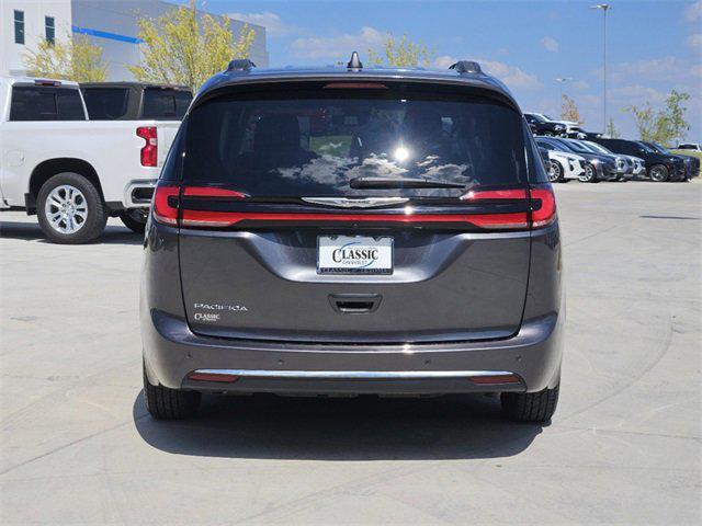 used 2022 Chrysler Pacifica car, priced at $25,997