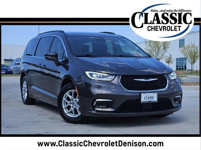 used 2022 Chrysler Pacifica car, priced at $25,997