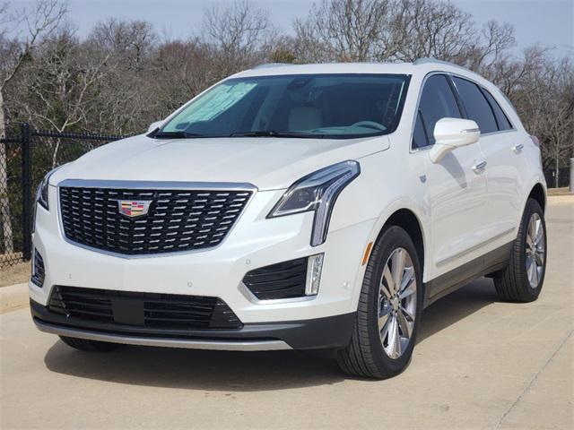 new 2025 Cadillac XT5 car, priced at $56,490