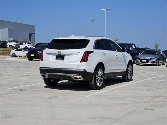 new 2025 Cadillac XT5 car, priced at $56,990