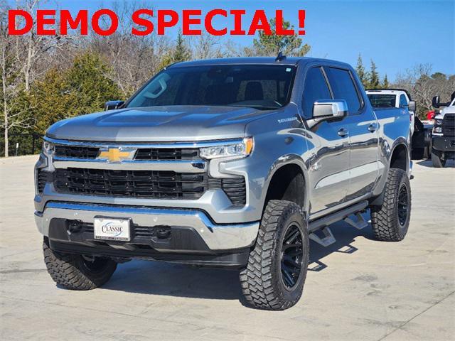 new 2024 Chevrolet Silverado 1500 car, priced at $53,643