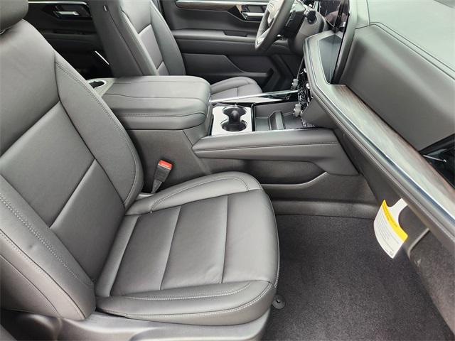new 2025 Chevrolet Tahoe car, priced at $70,505