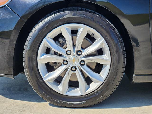 used 2023 Chevrolet Malibu car, priced at $19,926