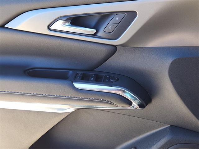 new 2026 Chevrolet Traverse car, priced at $42,092