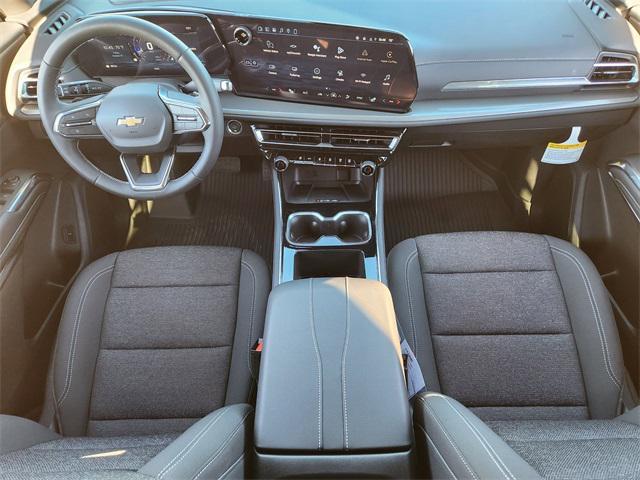 new 2026 Chevrolet Traverse car, priced at $42,092