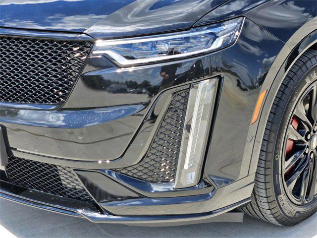 used 2024 Cadillac XT6 car, priced at $61,084