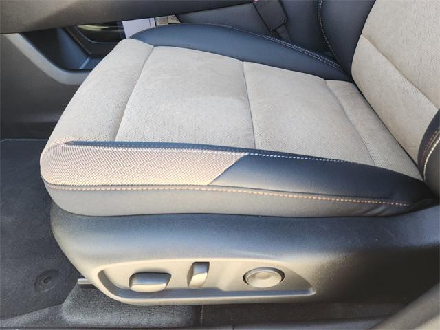 new 2026 Chevrolet Equinox car, priced at $35,074