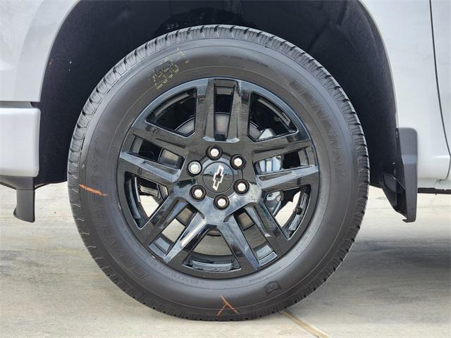new 2025 Chevrolet Silverado 1500 car, priced at $42,452