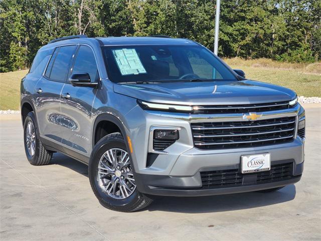 new 2026 Chevrolet Traverse car, priced at $45,470