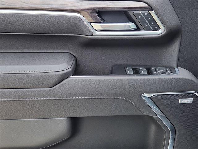 new 2025 Chevrolet Silverado 1500 car, priced at $64,300