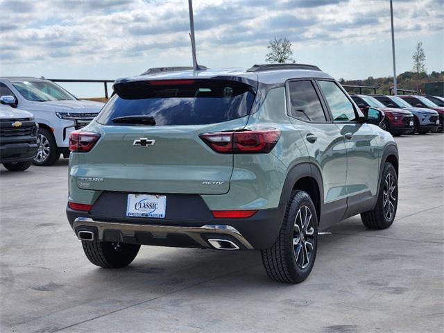 new 2025 Chevrolet TrailBlazer car, priced at $28,995