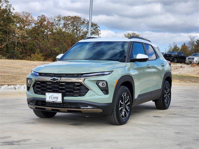 new 2025 Chevrolet TrailBlazer car, priced at $28,995